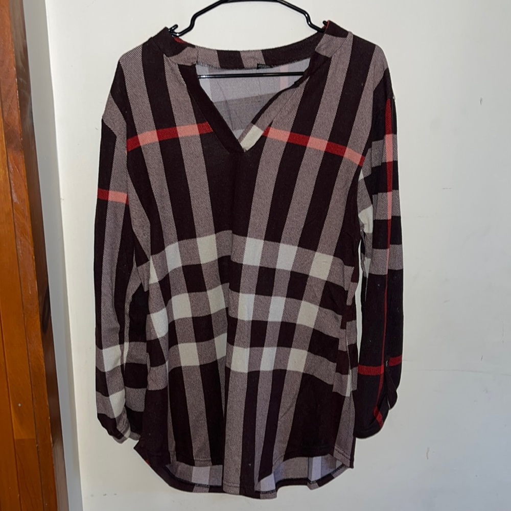 Brown, white, red checkered tunic